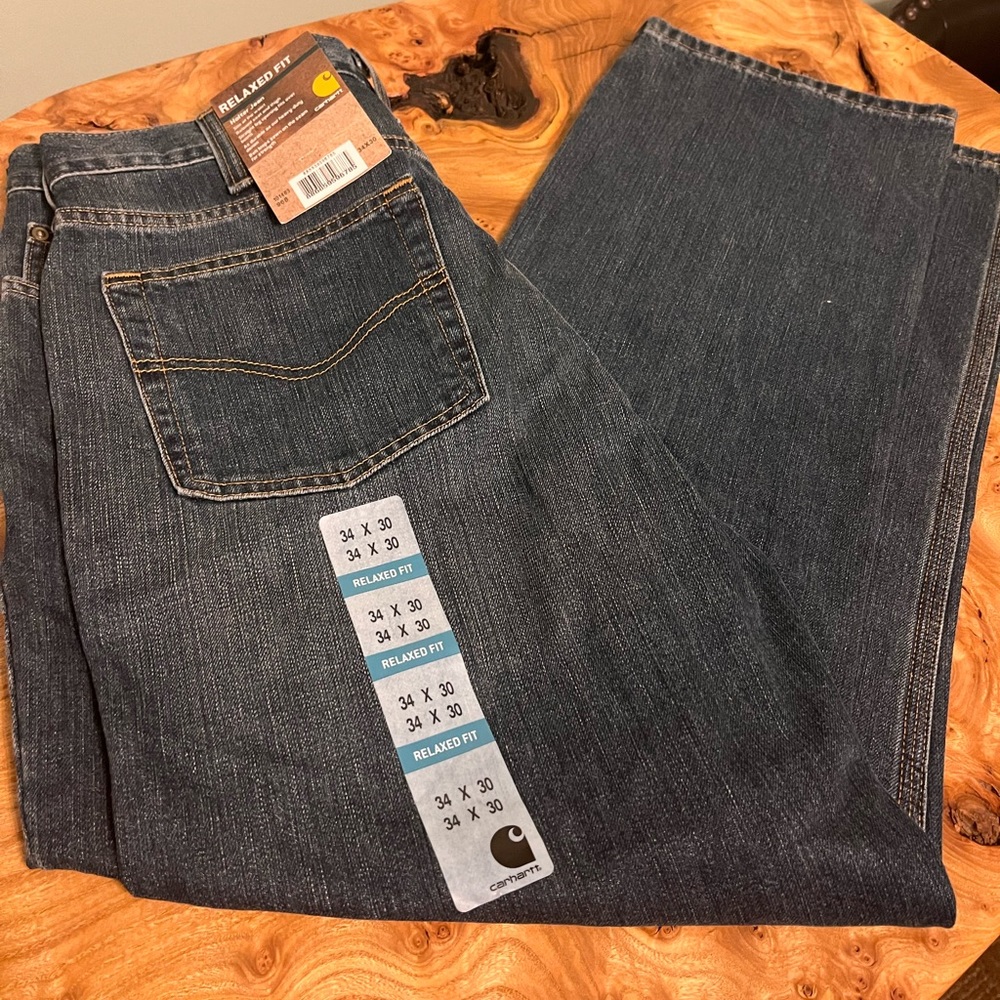 SOLD Men’s Carhartt Jeans